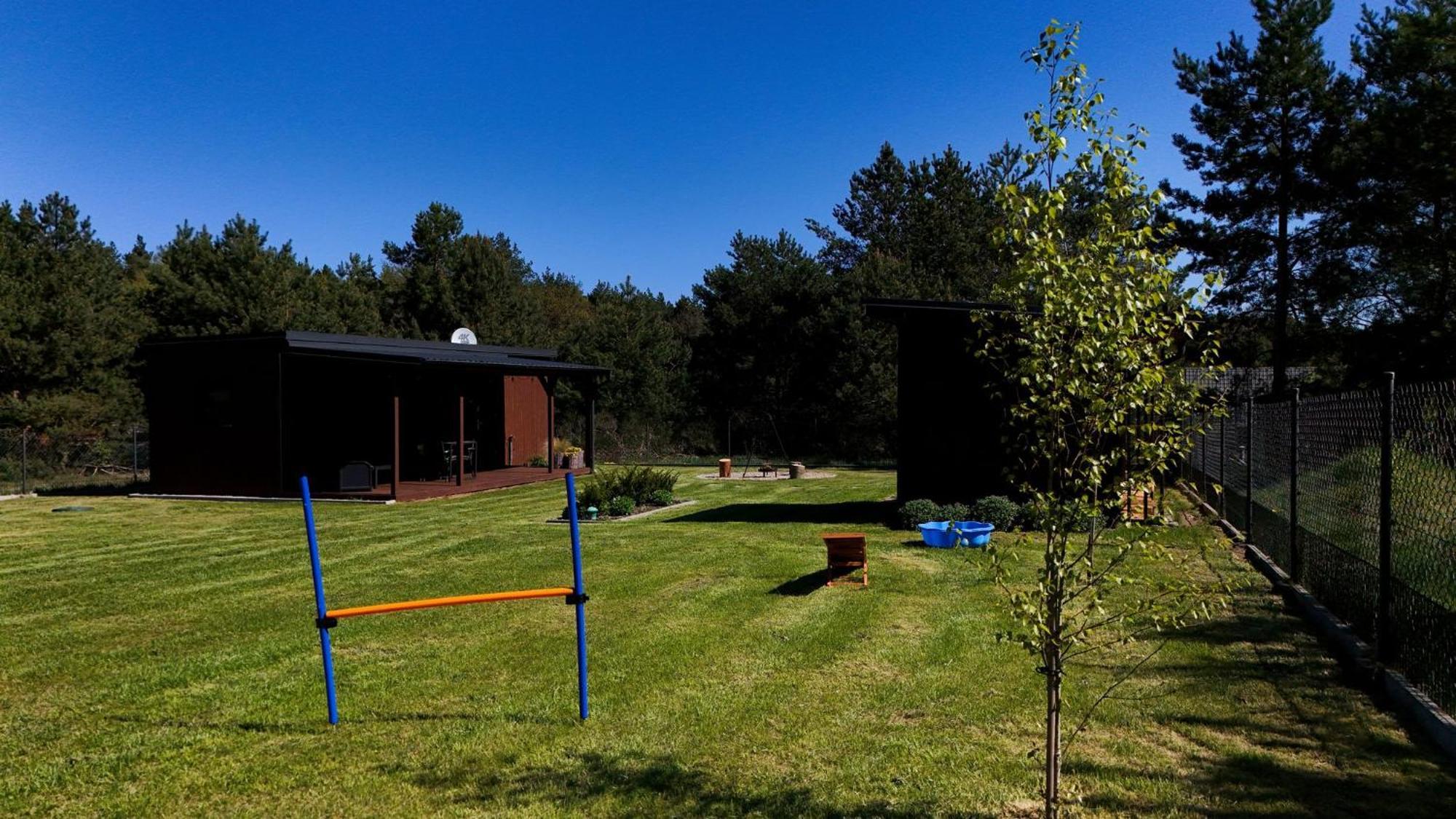 Westfalowachatka Domek Z Jacuzzi Sasino Bagian luar foto